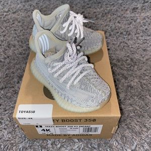 Yeezy 350 boost